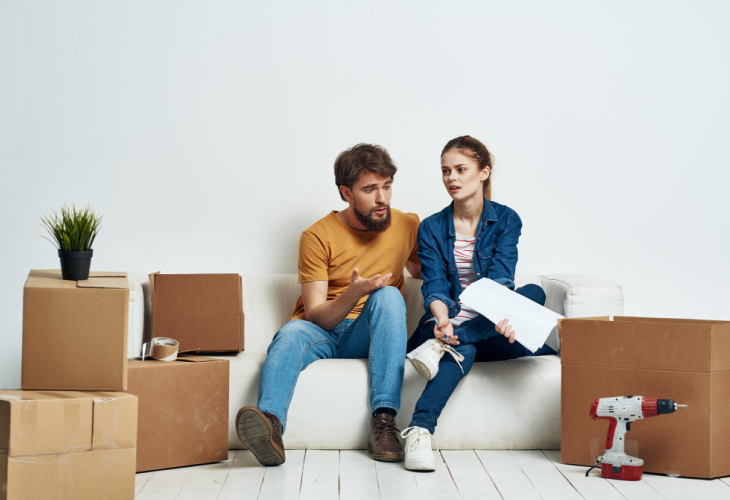 Risks of Using Moving Brokers: What to Look for & How to Avoid?